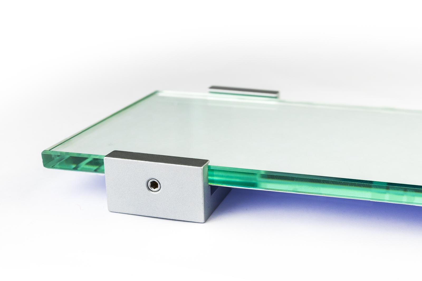 VIGO Leitsystem Detail Haltespange mit Madenschraube VIGO Leitsystem Detail Haltespange mit Madenschraube